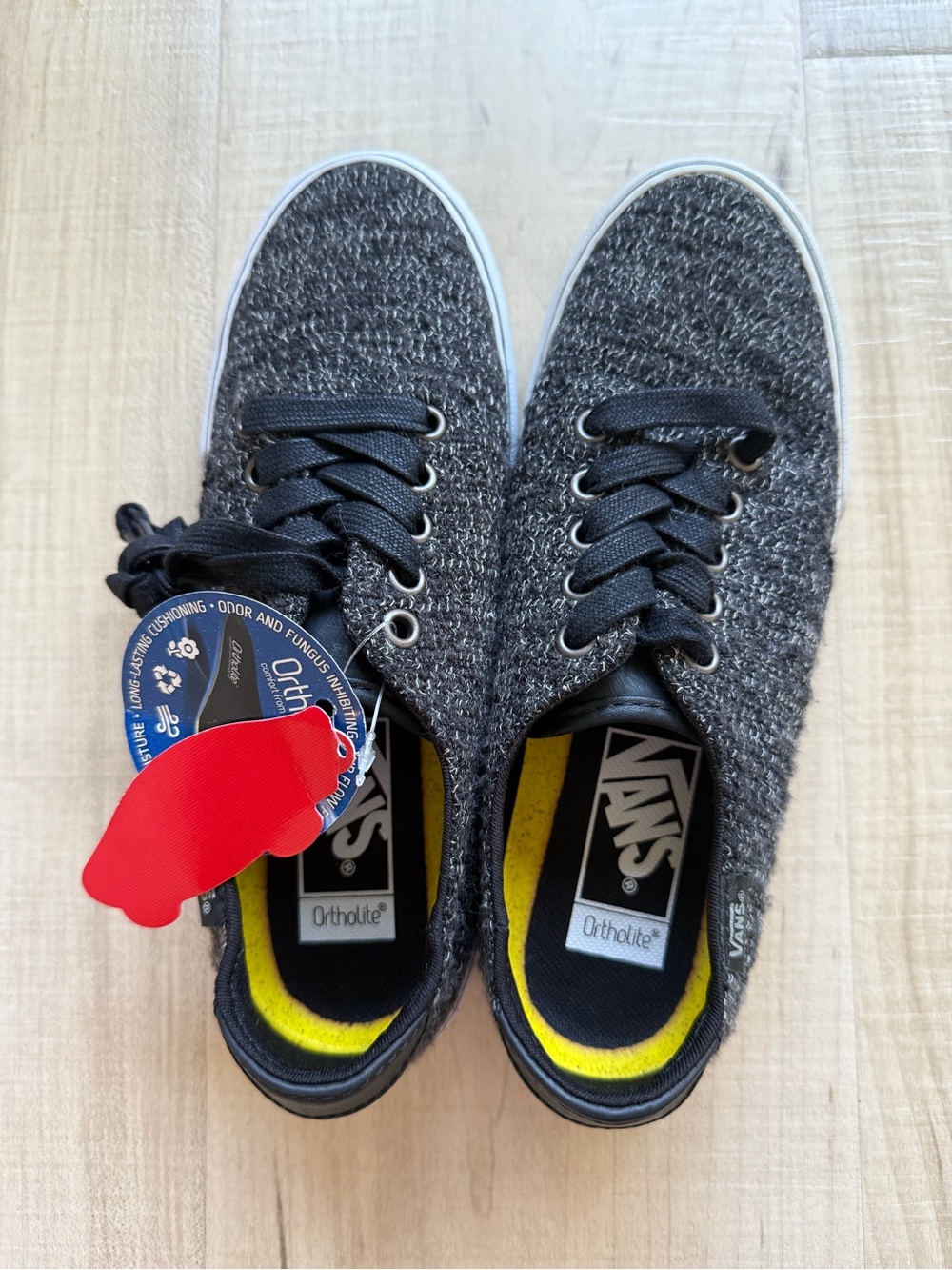 Vans Women’s Black & Gray Knit Low-Top Sneakers, Size 7. Brand new.